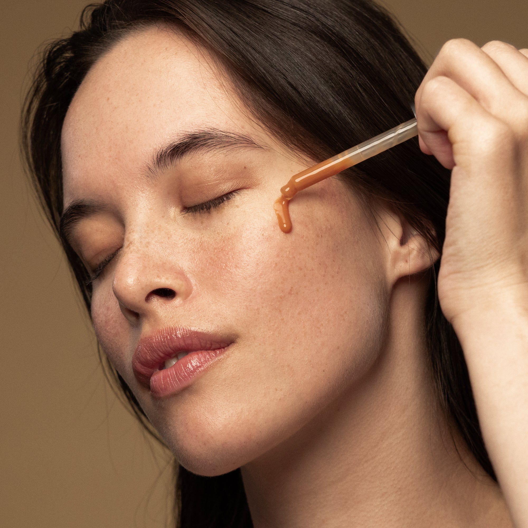 Hosanna Collagen-Plumping Water Serum 30ml