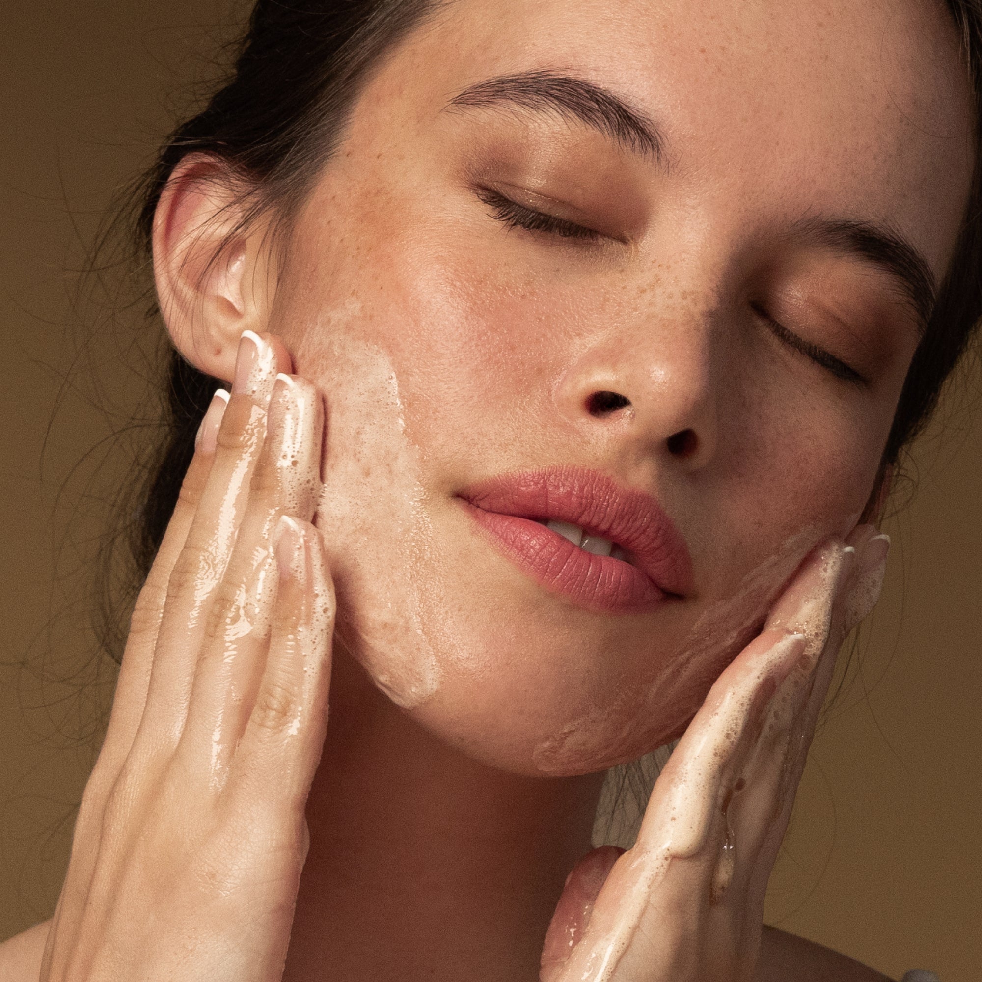 Juliet Anti-Blemish Gel Cleanser 200ml